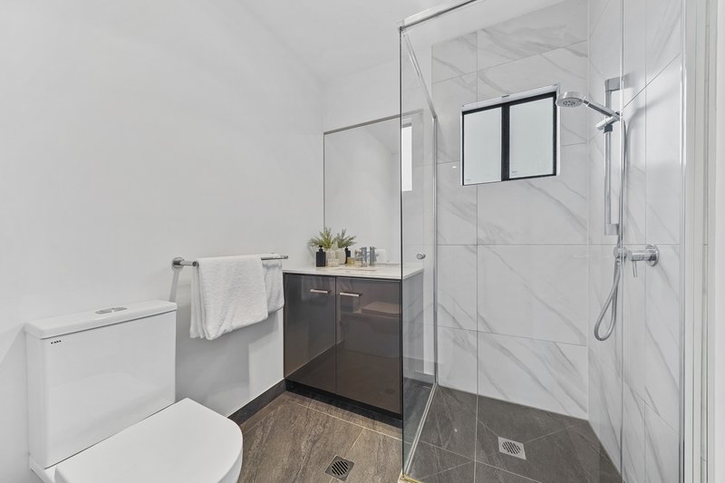 Photo - 3 Peel Street, Holmview QLD 4207 - Image 12