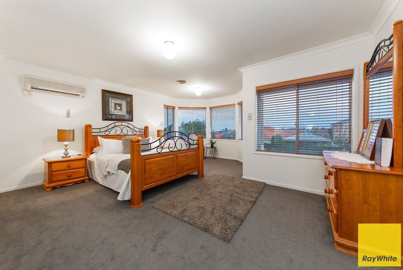 Photo - 3 Pegasus Court, Tarneit VIC 3029 - Image 9