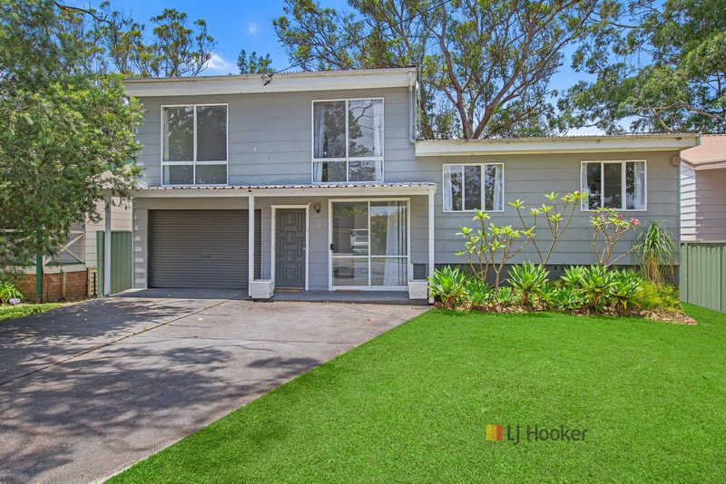 3 Penguin Road, Blue Haven NSW 2262