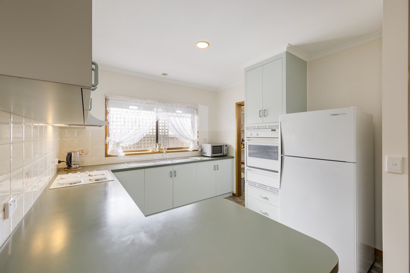 Photo - 3 Penny Avenue, Horsham VIC 3400 - Image 6