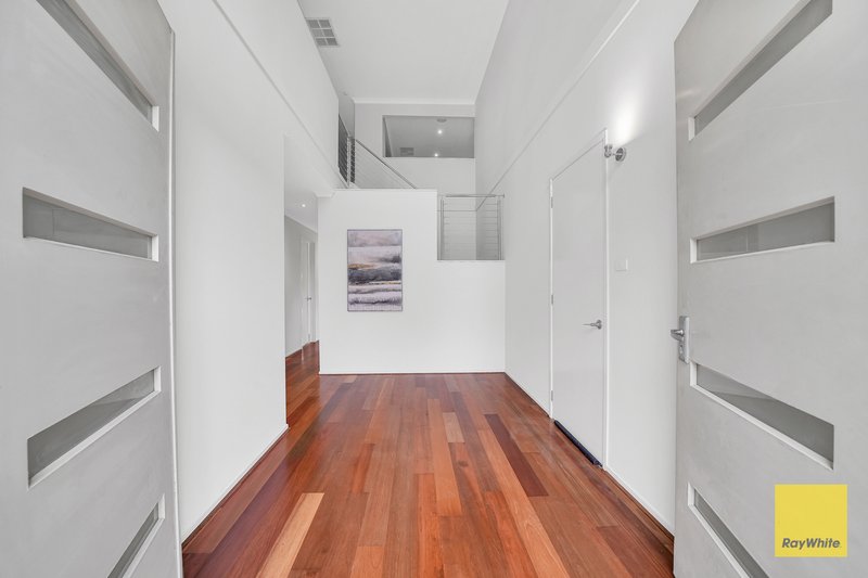 Photo - 3 Penrose Promenade, Tarneit VIC 3029 - Image 3