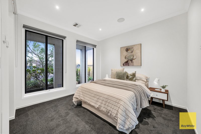 Photo - 3 Penrose Promenade, Tarneit VIC 3029 - Image 4