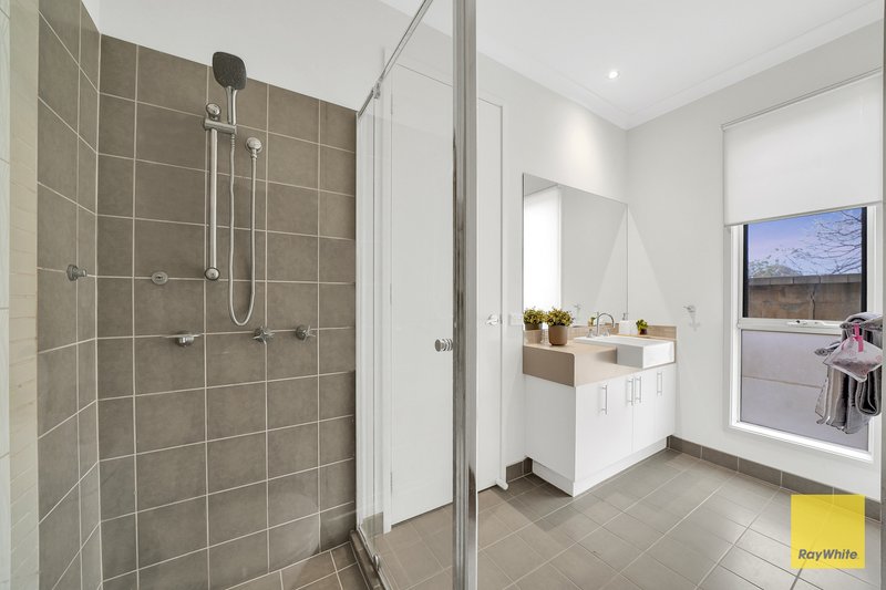 Photo - 3 Penrose Promenade, Tarneit VIC 3029 - Image 5