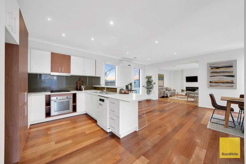 Photo - 3 Penrose Promenade, Tarneit VIC 3029 - Image 10