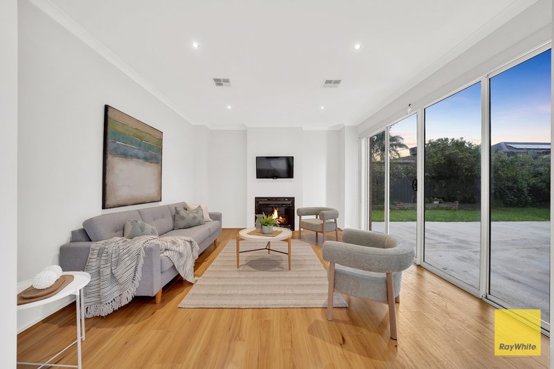 Photo - 3 Penrose Promenade, Tarneit VIC 3029 - Image 14