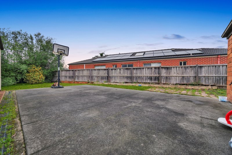 Photo - 3 Pepperbush Circuit, Cranbourne VIC 3977 - Image 15