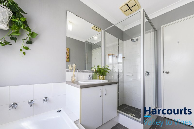 Photo - 3 Peri Link, Ellenbrook WA 6069 - Image 15