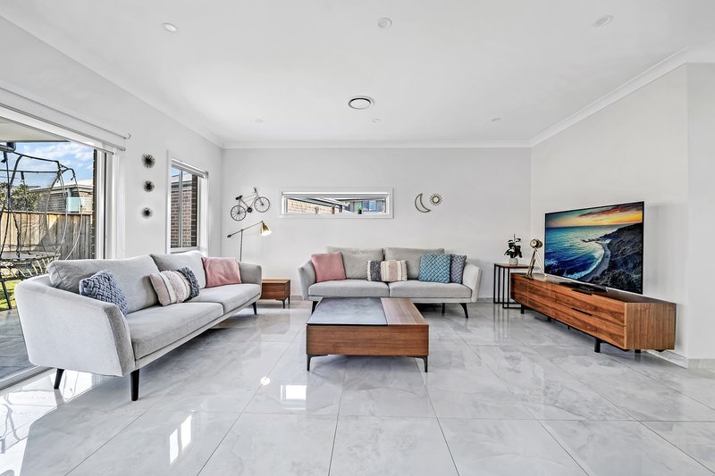 Photo - 3 Perlite Terrace, Gables NSW 2765 - Image 5