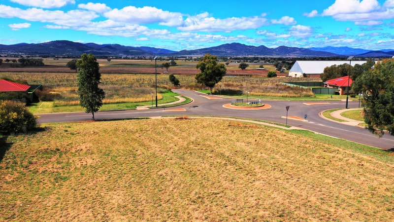 Photo - 3 Peter Coote Street, Quirindi NSW 2343 - Image 7