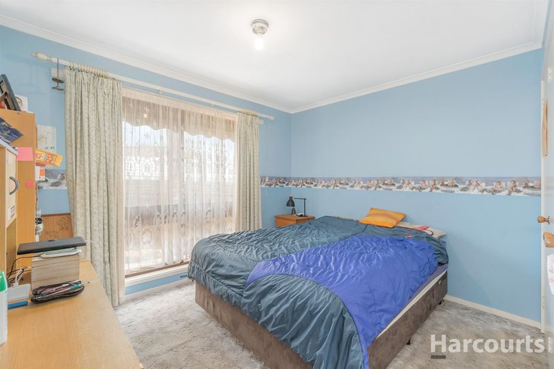 Photo - 3 Phelps Court, Newborough VIC 3825 - Image 7