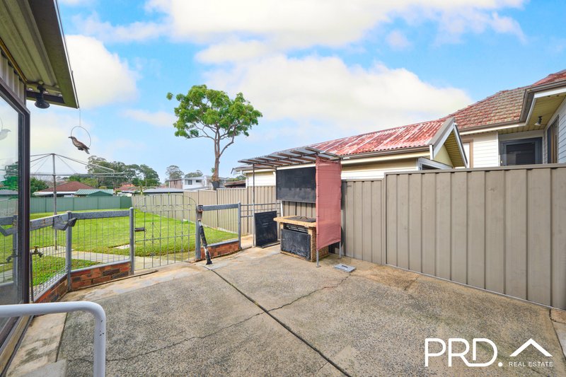 Photo - 3 Picnic Point Road, Panania NSW 2213 - Image 8