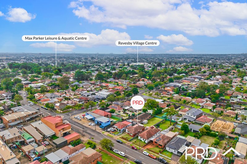 Photo - 3 Picnic Point Road, Panania NSW 2213 - Image 14