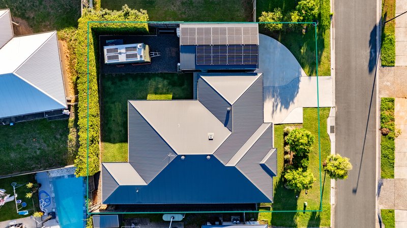 Photo - 3 Pineapple Place, Glass House Mountains QLD 4518 - Image 17