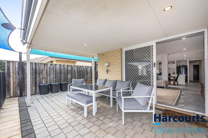 Photo - 3 Pineroo Terrace, Ellenbrook WA 6069 - Image 30