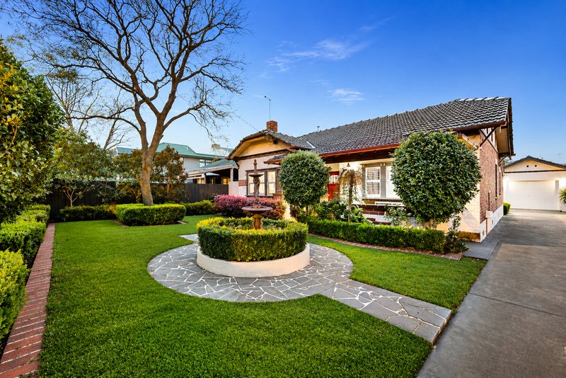 Photo - 3 Poath Road, Murrumbeena VIC 3163 - Image 1