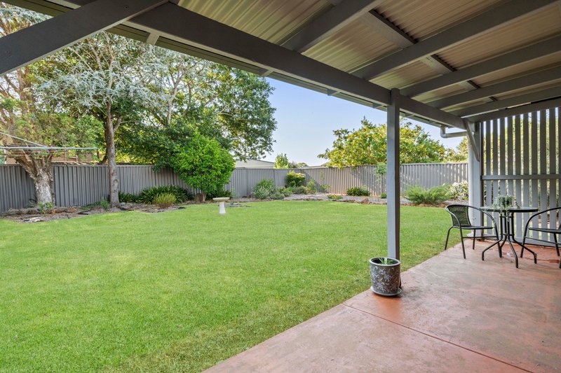 Photo - 3 Podd Street, Wilsonton QLD 4350 - Image 10