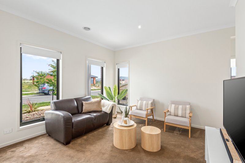 Photo - 3 Port Deakin Street, St Leonards VIC 3223 - Image 6