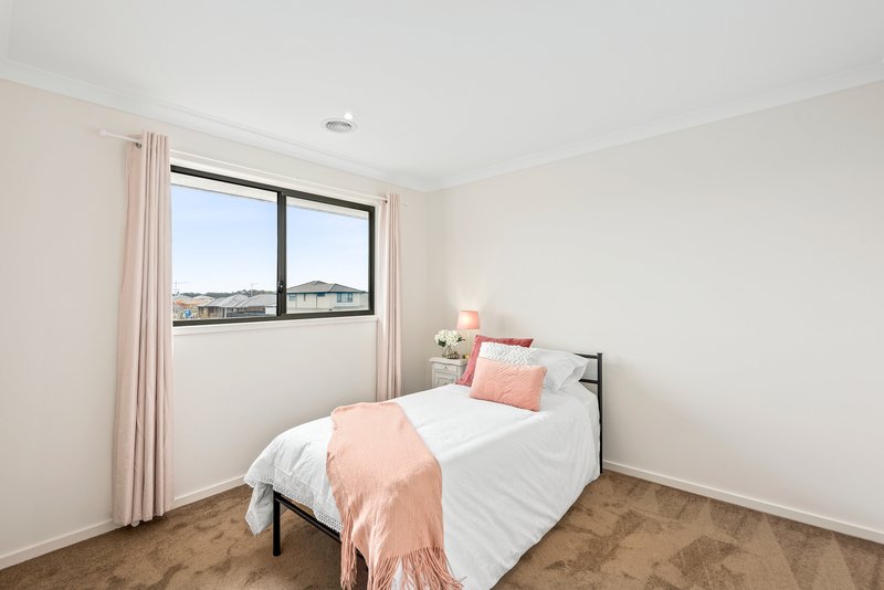 Photo - 3 Port Deakin Street, St Leonards VIC 3223 - Image 10