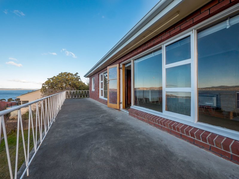 Photo - 3 Portland Place, Sandy Bay TAS 7005 - Image 9