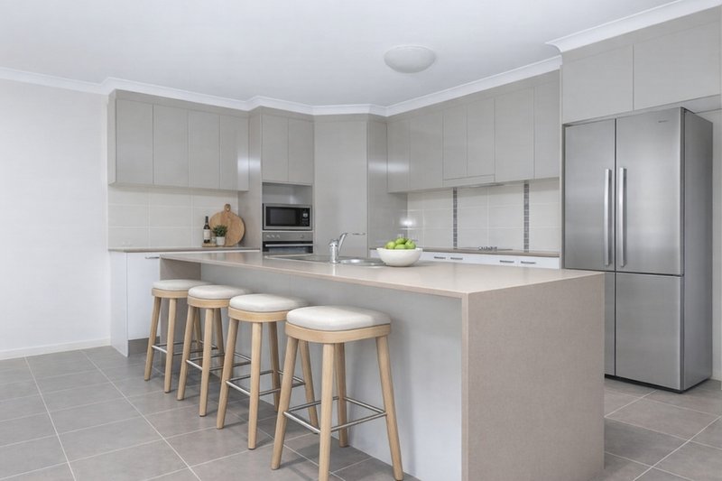 Photo - 3 Premier Place, Narangba QLD 4504 - Image 2