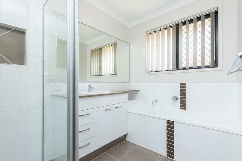 Photo - 3 Premier Place, Narangba QLD 4504 - Image 8