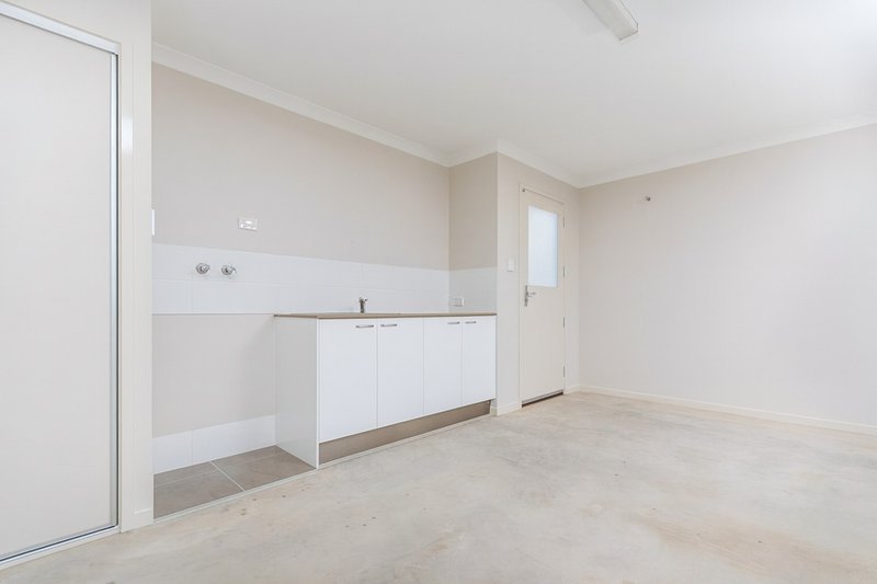 Photo - 3 Premier Place, Narangba QLD 4504 - Image 10