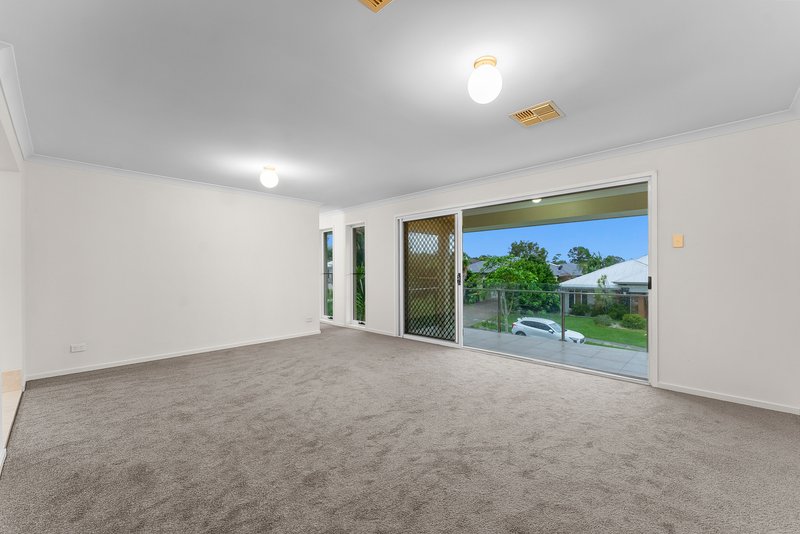 Photo - 3 Price Street, North Lakes QLD 4509 - Image 12