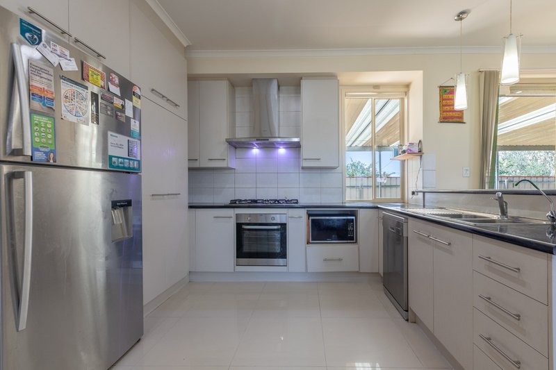 Photo - 3 Princes Parade, Clovelly Park SA 5042 - Image 5