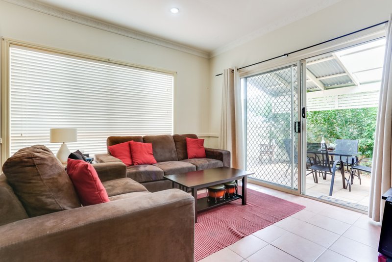 Photo - 3 Prospect Crescent, Forest Lake QLD 4078 - Image 3