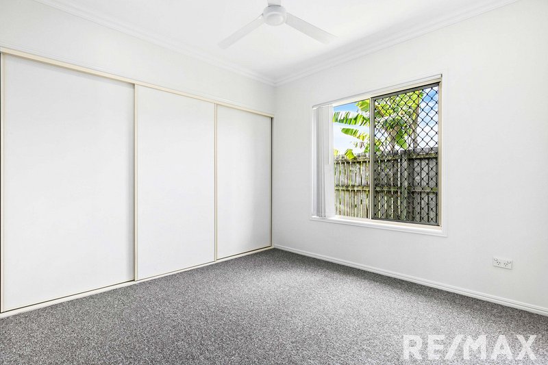 Photo - 3 Protector Way, Eli Waters QLD 4655 - Image 6