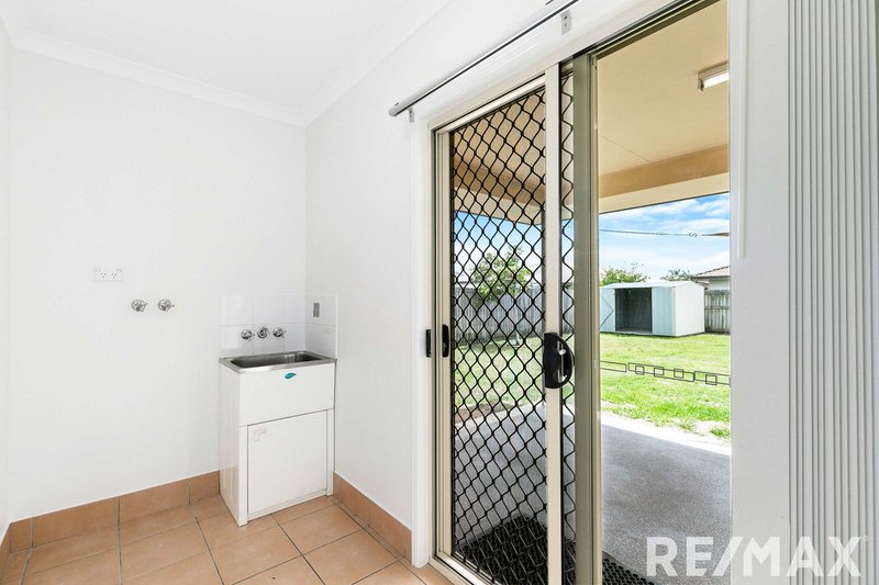 Photo - 3 Protector Way, Eli Waters QLD 4655 - Image 16