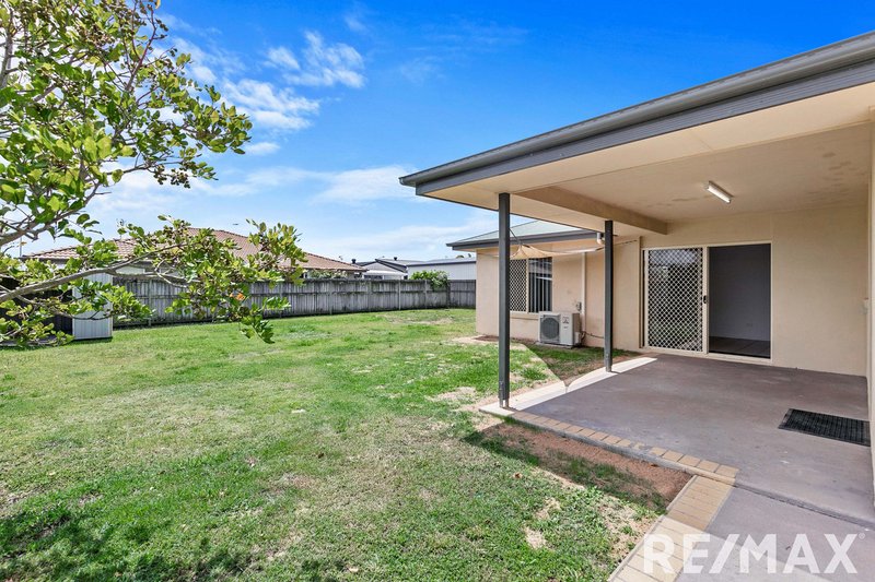 Photo - 3 Protector Way, Eli Waters QLD 4655 - Image 17