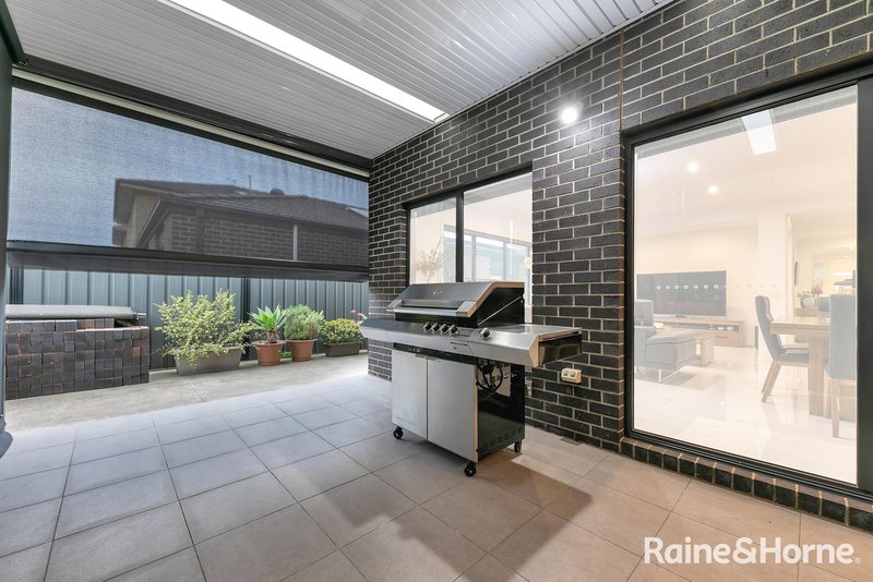 Photo - 3 Pymble Terrace, Truganina VIC 3029 - Image 33