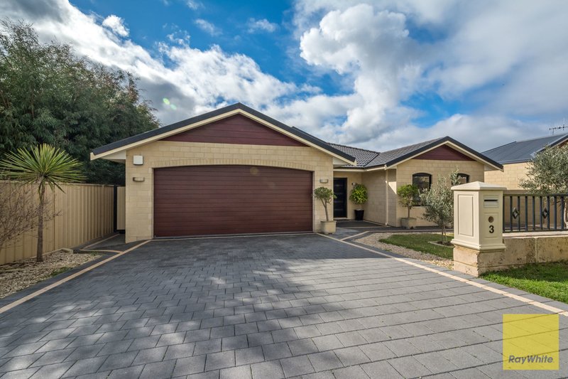 3 Pyrus Gardens, Yakamia WA 6330