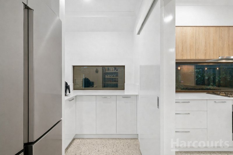 Photo - 3 Quandong Parkway, Halls Head WA 6210 - Image 9