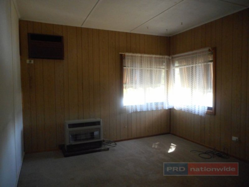 Photo - 3 Quartz Street, Adelong NSW 2729 - Image 8