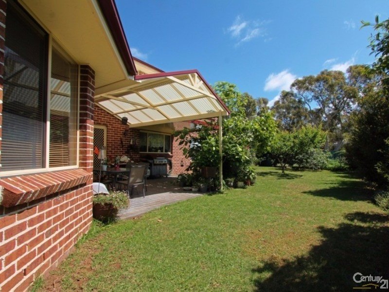 Photo - 3 Queens View Crescent, Lawson NSW 2783 - Image 3