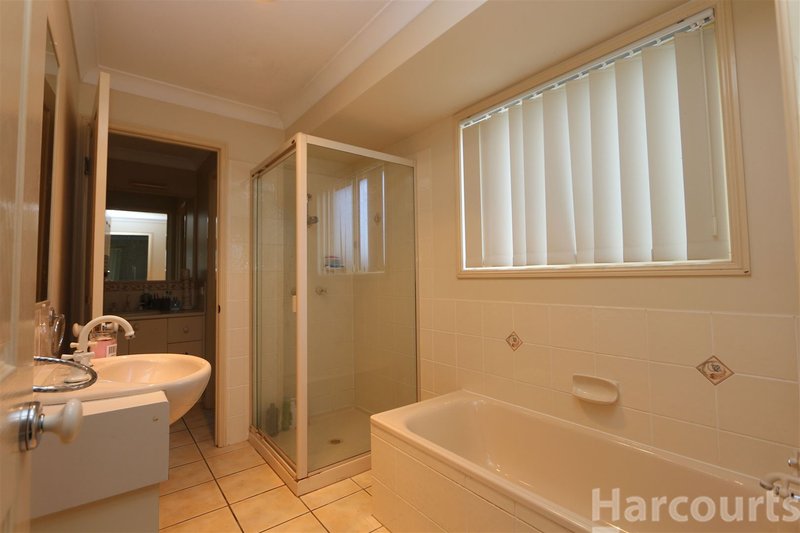 Photo - 3 Queenscliff Court, Sandstone Point QLD 4511 - Image 7