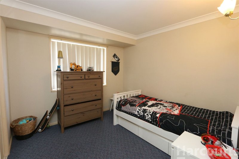 Photo - 3 Queenscliff Court, Sandstone Point QLD 4511 - Image 9