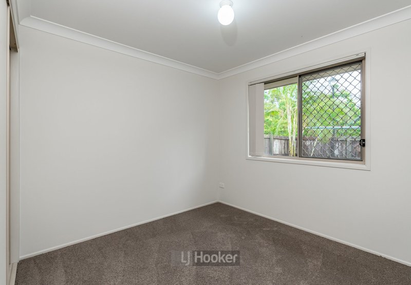 Photo - 3 Rachel Drive (24 Pidgeon Boulevard) , Crestmead QLD 4132 - Image 7