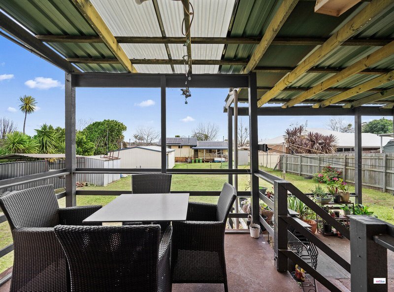 Photo - 3 Raftery Street, Centenary Heights QLD 4350 - Image 10