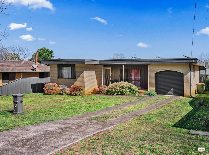 Photo - 3 Raftery Street, Centenary Heights QLD 4350 - Image 13