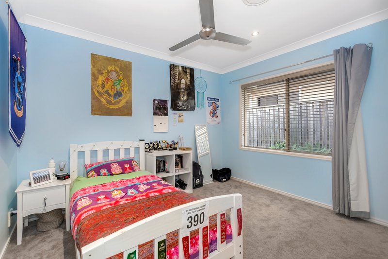 Photo - 3 Ragamuffin Drive West , Coomera Waters QLD 4209 - Image 12