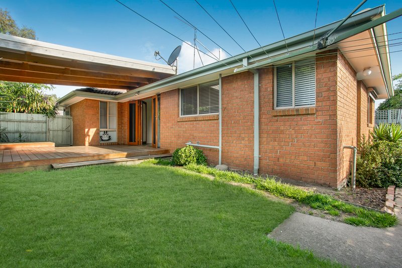 Photo - 3 Raneen Place, Berwick VIC 3806 - Image 11