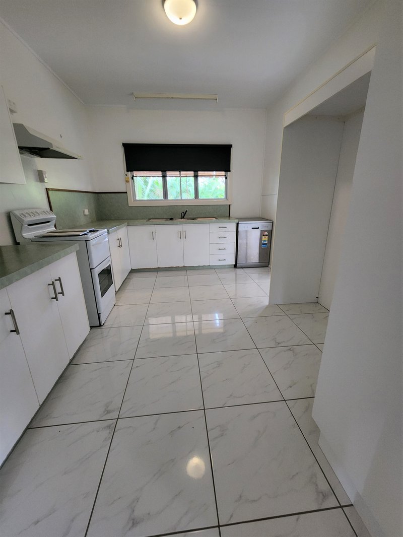 Photo - 3 Rasmussen Avenue, Hay Point QLD 4740 - Image 4