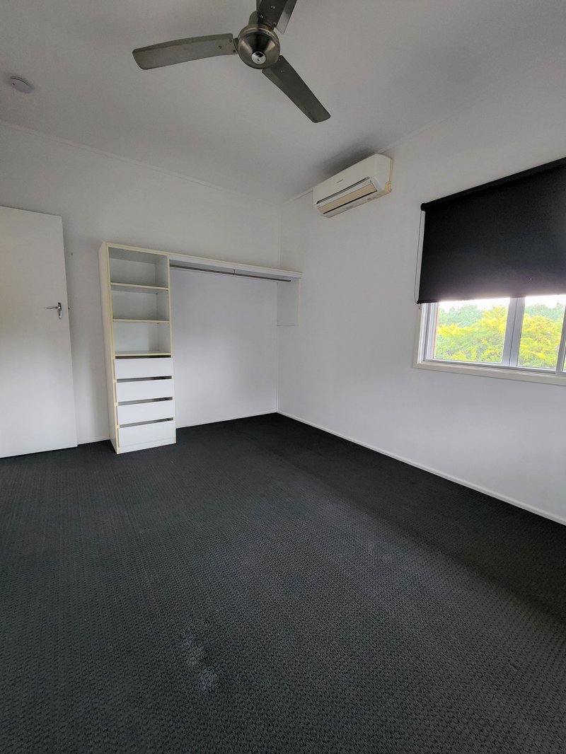 Photo - 3 Rasmussen Avenue, Hay Point QLD 4740 - Image 14