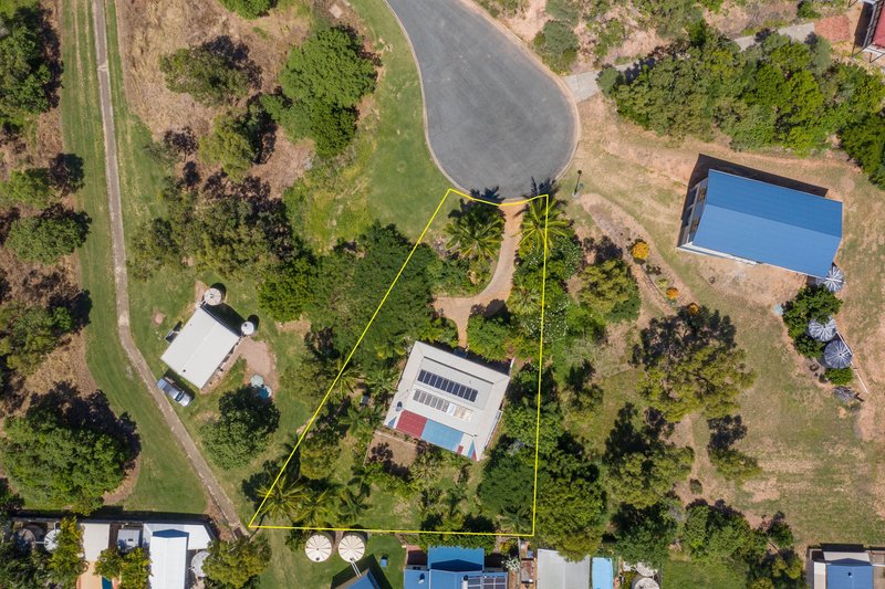 Photo - 3 Rattray Avenue, Hideaway Bay QLD 4800 - Image 22