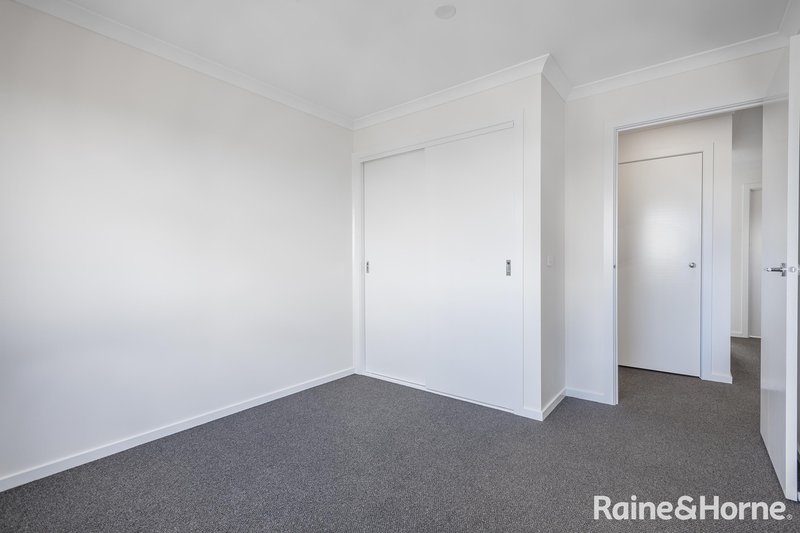 Photo - 3 Rayer Walk, Tarneit VIC 3029 - Image 10