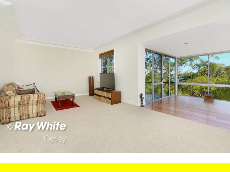 Photo - 3 Raymond Street, Oatley NSW 2223 - Image 6