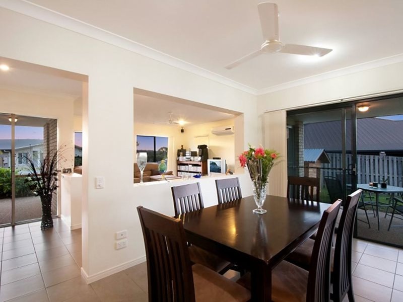 Photo - 3 Reagan Close, Pimpama QLD 4209 - Image 7